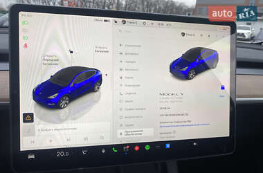 Внедорожник / Кроссовер Tesla Model Y 2024 в Киеве