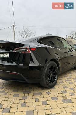 Внедорожник / Кроссовер Tesla Model Y 2024 в Киеве