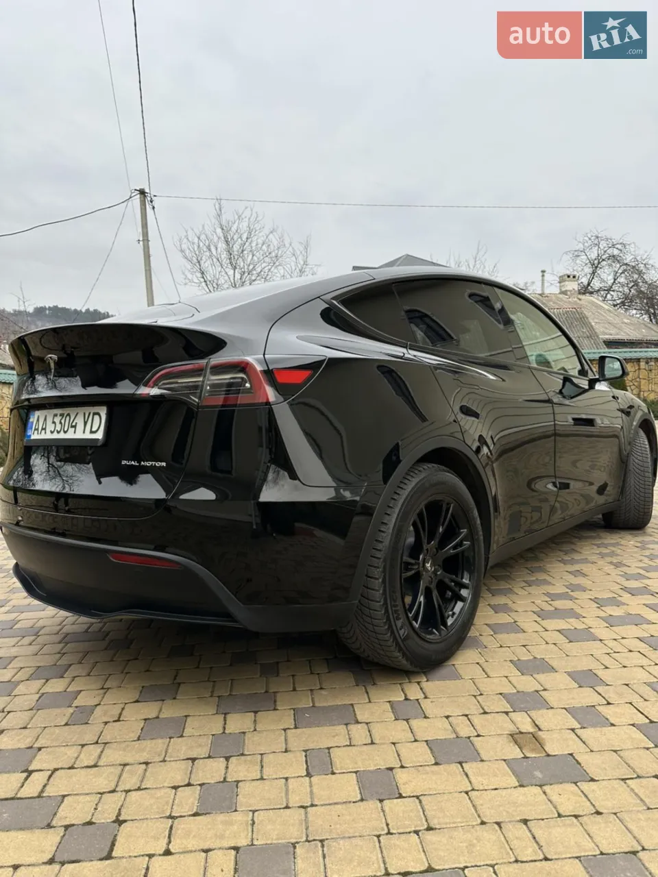 2025 Tesla Model Y - мініатюра 34