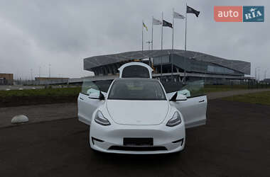 Внедорожник / Кроссовер Tesla Model Y 2020 в Львове