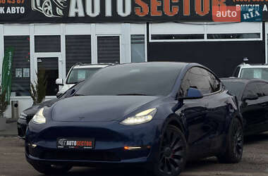 Позашляховик / Кросовер Tesla Model Y 2021 в Харкові