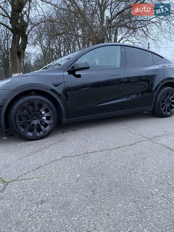 Внедорожник / Кроссовер Tesla Model Y 2023 в Измаиле