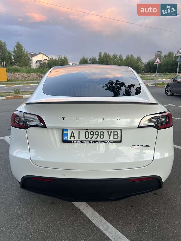 Позашляховик / Кросовер Tesla Model Y 2021 в Києві фото 4 Позашляховик / Кросовер Tesla Model Y 2021 в Києві