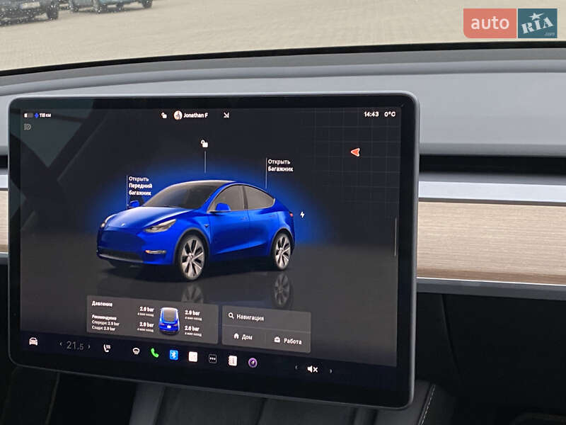 Внедорожник / Кроссовер Tesla Model Y 2024 в Киеве