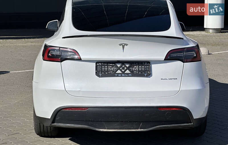 Позашляховик / Кросовер Tesla Model Y 2023 в Калинівці