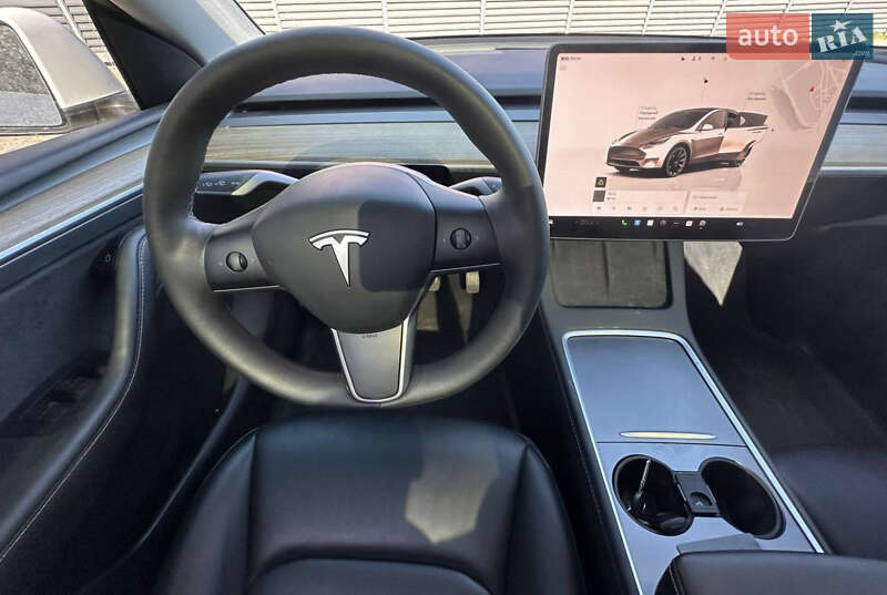 Позашляховик / Кросовер Tesla Model Y 2023 в Калинівці