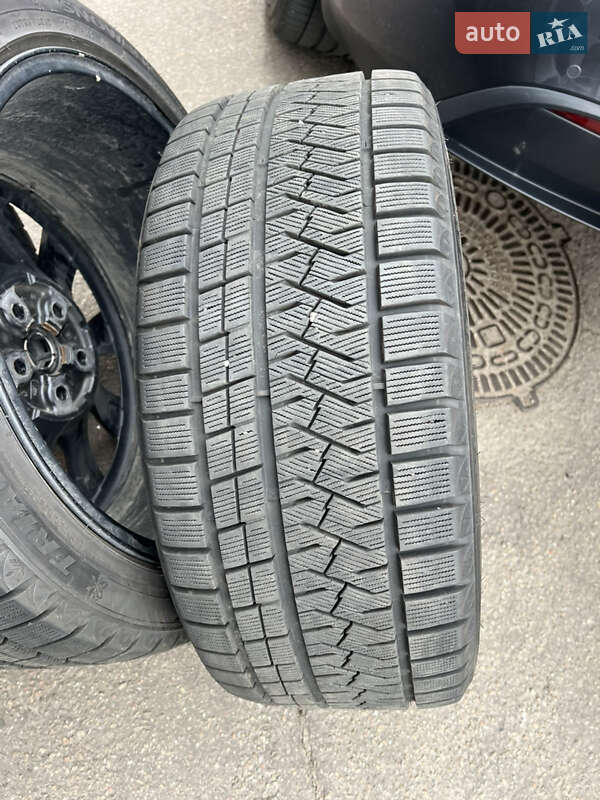 Внедорожник / Кроссовер Tesla Model Y 2022 в Киеве