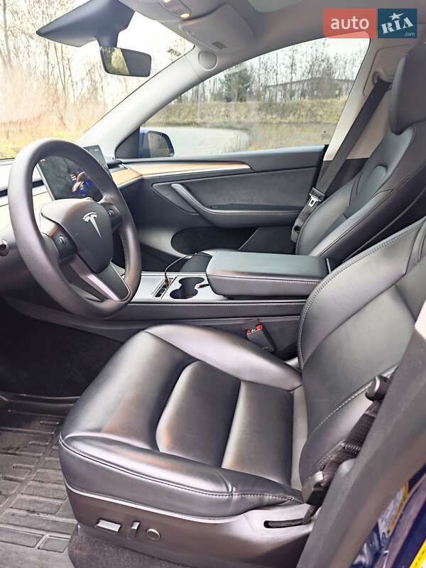 Внедорожник / Кроссовер Tesla Model Y 2023 в Киеве фото 34 Внедорожник / Кроссовер Tesla Model Y 2023 в Киеве