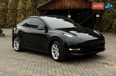 Внедорожник / Кроссовер Tesla Model Y 2021 в Городке