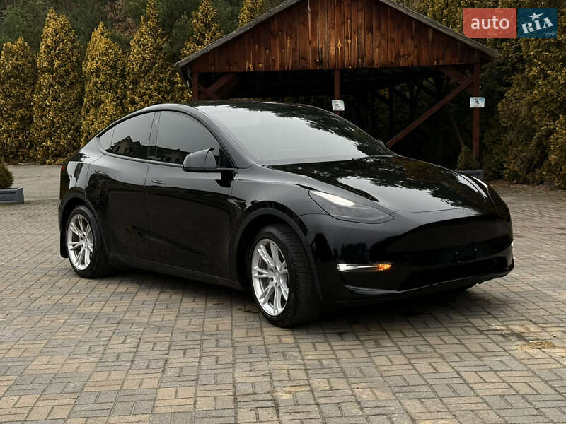 2021 Tesla Model Y, VIN 5YJYGDEE5MF266065:plate — фото 1 (autoria)