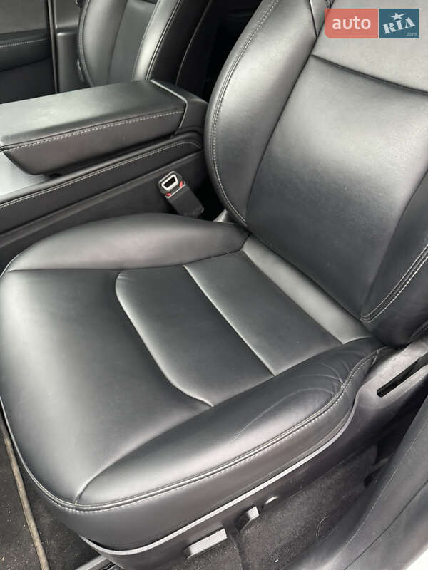 Внедорожник / Кроссовер Tesla Model Y 2021 в Черкассах