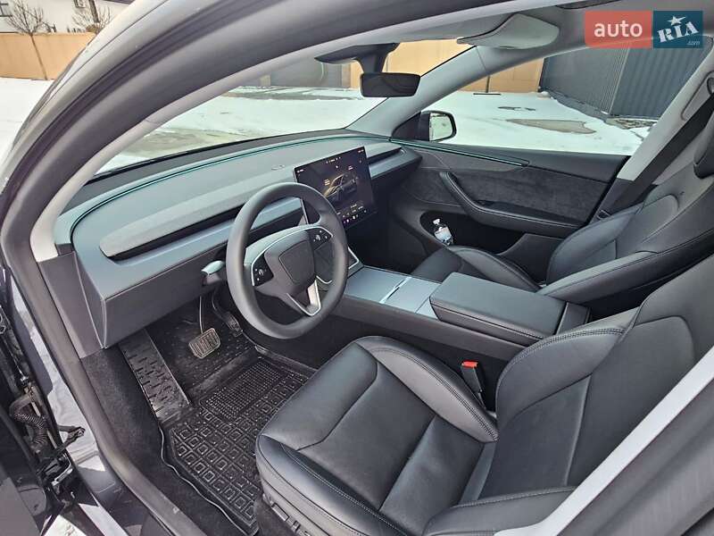 Позашляховик / Кросовер Tesla Model Y 2025 в Києві фото 9 Позашляховик / Кросовер Tesla Model Y 2025 в Києві