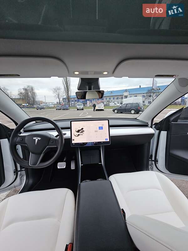 Внедорожник / Кроссовер Tesla Model Y 2020 в Житомире