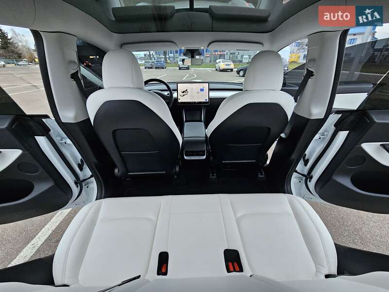 Внедорожник / Кроссовер Tesla Model Y 2020 в Житомире