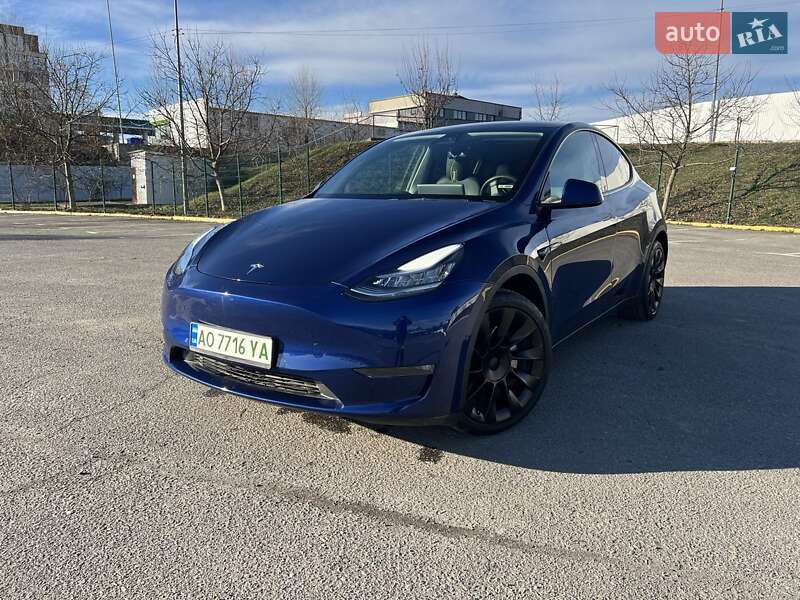 Tesla Model Y 2021