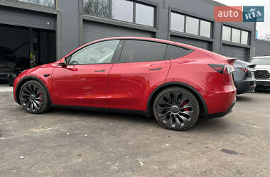 Позашляховик / Кросовер Tesla Model Y 2023 в Києві