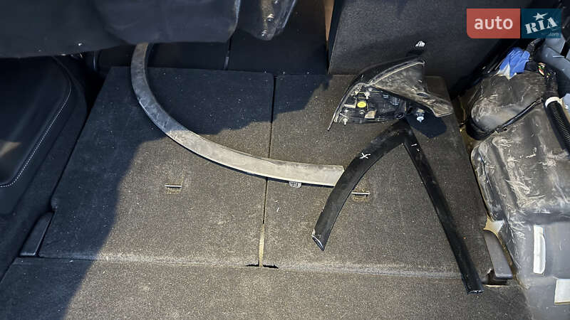 Внедорожник / Кроссовер Tesla Model Y 2024 в Луцке