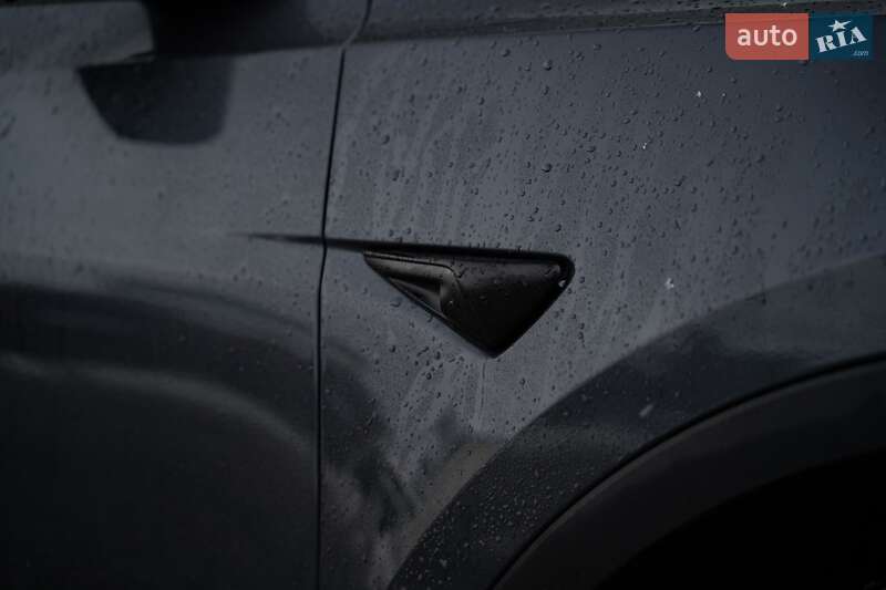 Позашляховик / Кросовер Tesla Model Y 2020 в Чернівцях фото 11 Позашляховик / Кросовер Tesla Model Y 2020 в Чернівцях