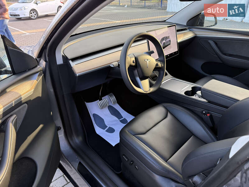 Внедорожник / Кроссовер Tesla Model Y 2023 в Хусте фото 10 Внедорожник / Кроссовер Tesla Model Y 2023 в Хусте