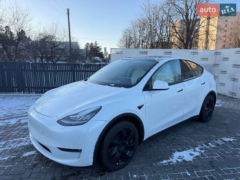 Позашляховик / Кросовер Tesla Model Y 2021 в Луцьку фото 2 Позашляховик / Кросовер Tesla Model Y 2021 в Луцьку