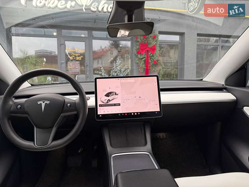 Внедорожник / Кроссовер Tesla Model Y 2021 в Тернополе