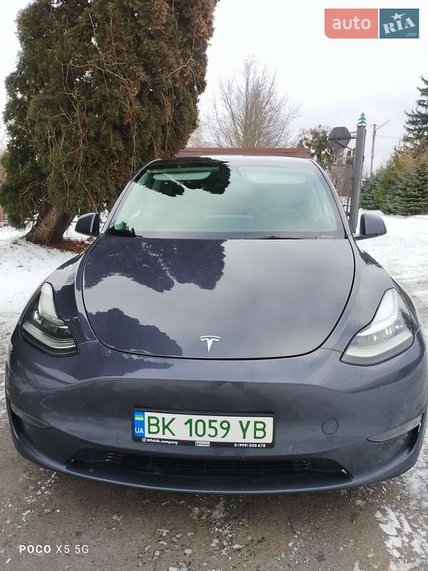 Tesla Model Y 2021 Tesla Model Y 2021