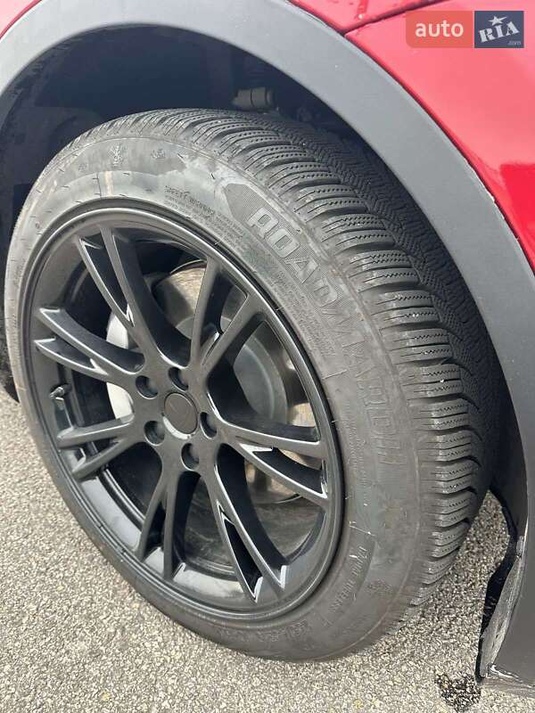 Внедорожник / Кроссовер Tesla Model Y 2021 в Запорожье