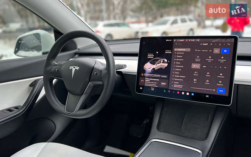 Внедорожник / Кроссовер Tesla Model Y 2021 в Львове