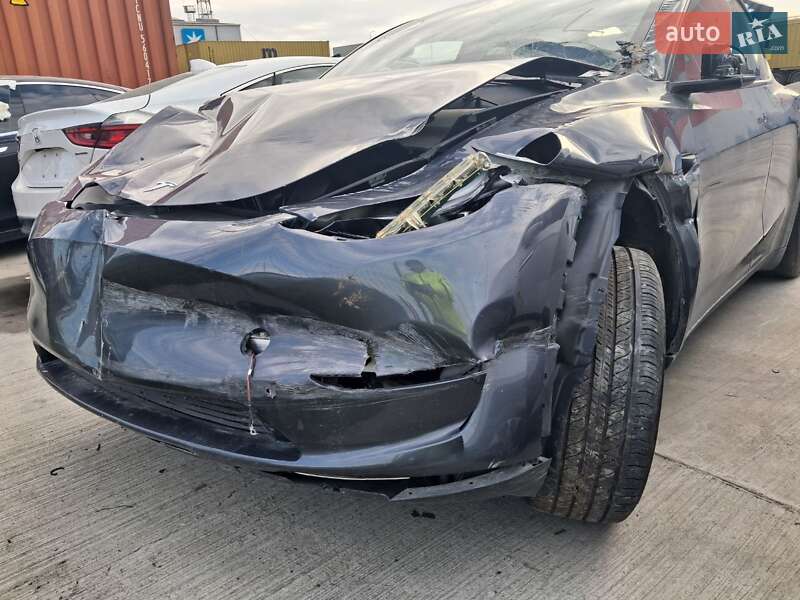 Позашляховик / Кросовер Tesla Model Y 2023 в Білій Церкві