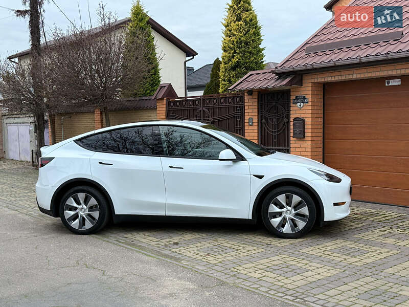Внедорожник / Кроссовер Tesla Model Y 2022 в Одессе