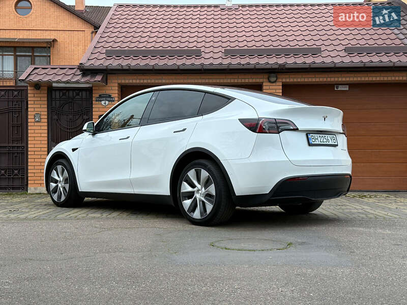 Внедорожник / Кроссовер Tesla Model Y 2022 в Одессе