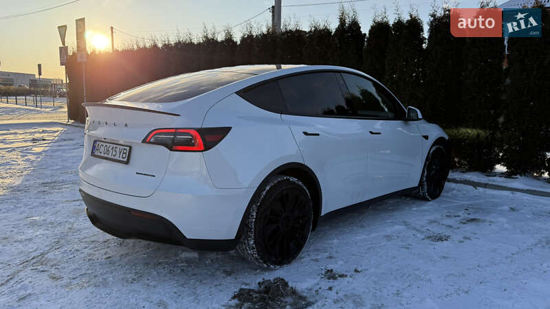 Внедорожник / Кроссовер Tesla Model Y 2022 в Луцке