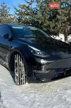 Позашляховик / Кросовер Tesla Model Y 2024 в Львові