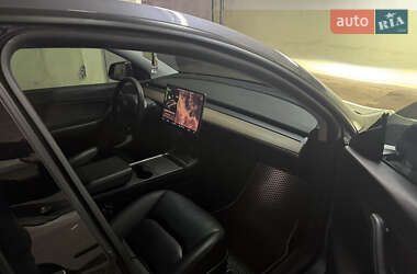 Позашляховик / Кросовер Tesla Model Y 2021 в Черкасах
