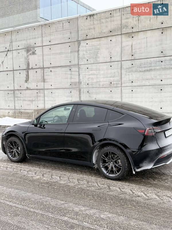 Внедорожник / Кроссовер Tesla Model Y 2024 в Киеве фото 10 Внедорожник / Кроссовер Tesla Model Y 2024 в Киеве