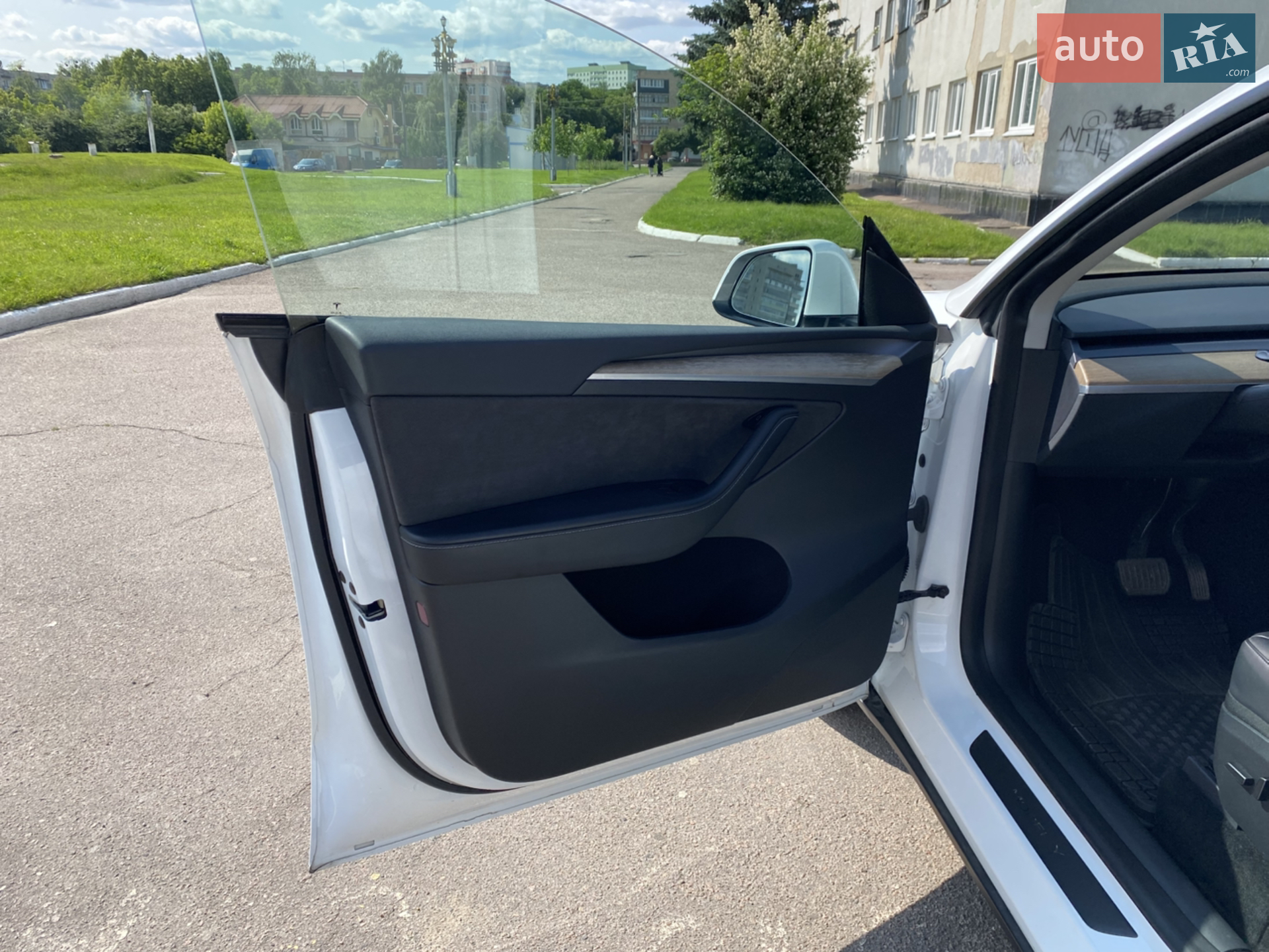 2022 Tesla Model Y - мініатюра 14