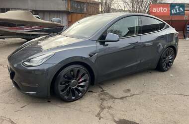 Внедорожник / Кроссовер Tesla Model Y 2020 в Черноморске
