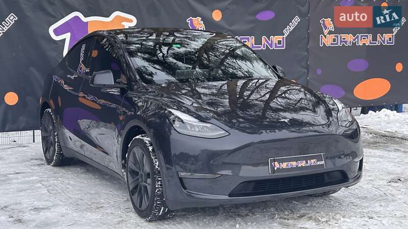 Внедорожник / Кроссовер Tesla Model Y 2024 в Киеве