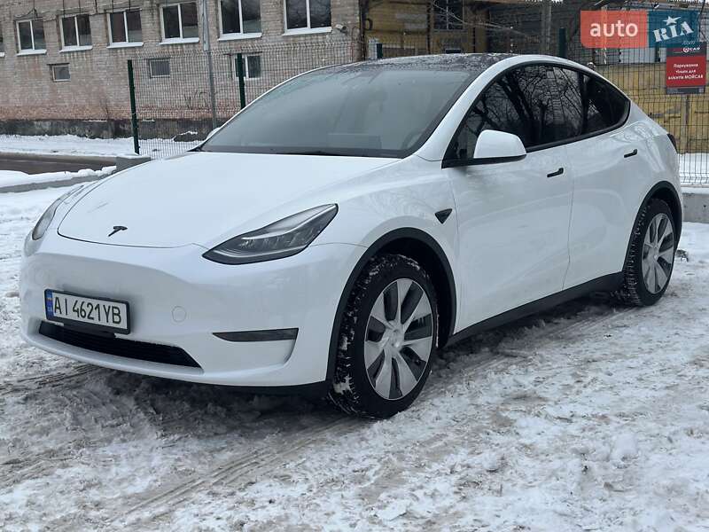 Внедорожник / Кроссовер Tesla Model Y 2022 в Киеве