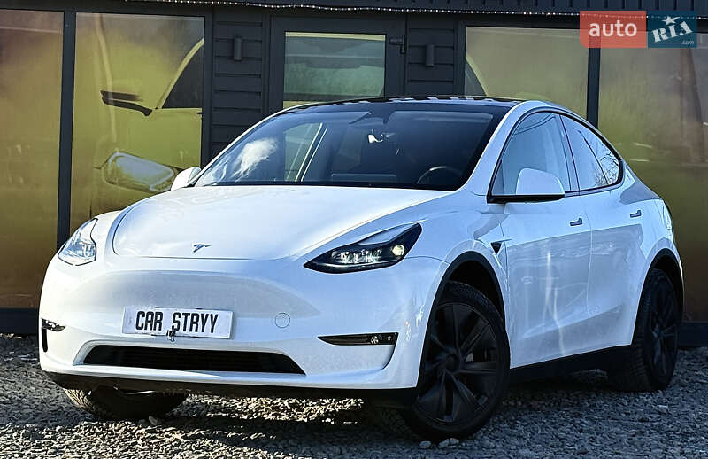 Внедорожник / Кроссовер Tesla Model Y 2024 в Стрые