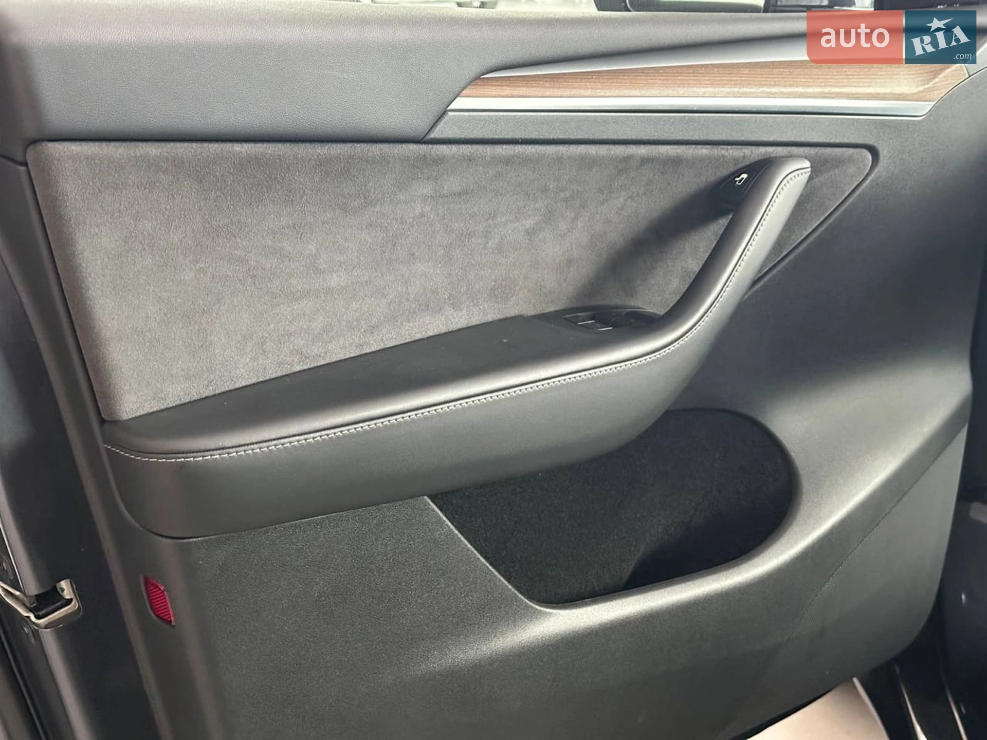 2023 Tesla Model Y - мініатюра 18
