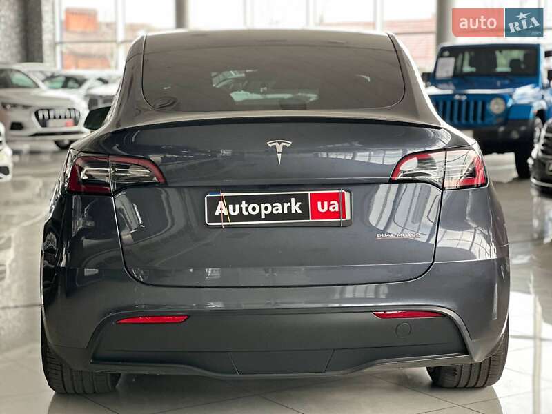Позашляховик / Кросовер Tesla Model Y 2023 в Одесі фото 23 Позашляховик / Кросовер Tesla Model Y 2023 в Одесі