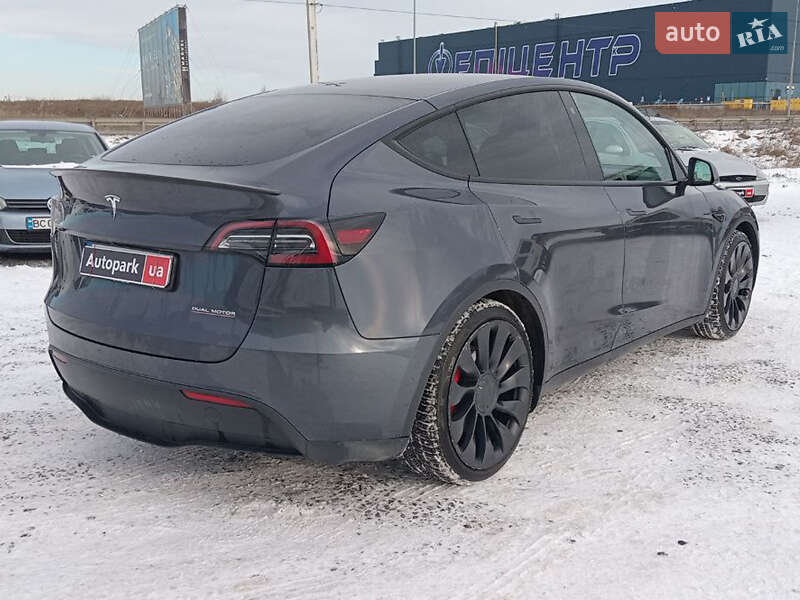 Внедорожник / Кроссовер Tesla Model Y 2022 в Львове