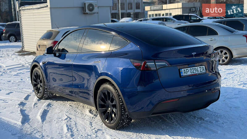 Внедорожник / Кроссовер Tesla Model Y 2022 в Киеве