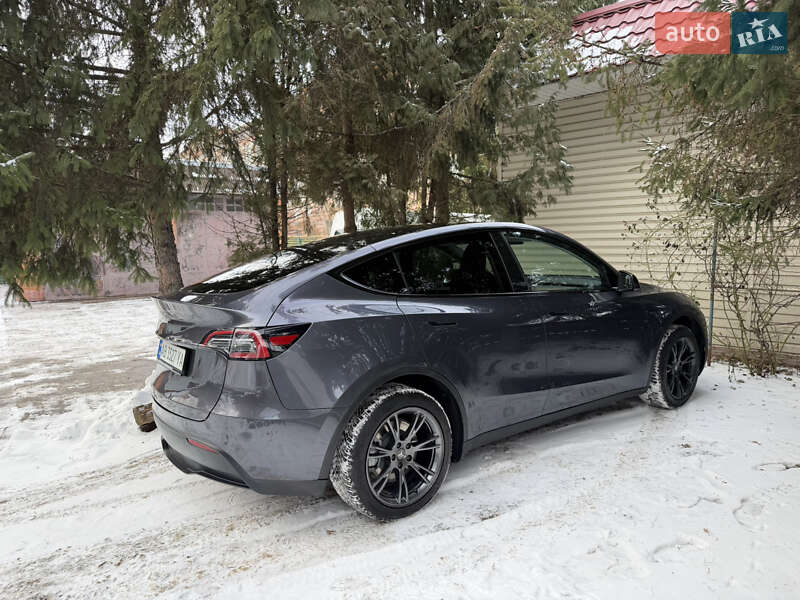 Внедорожник / Кроссовер Tesla Model Y 2023 в Виннице