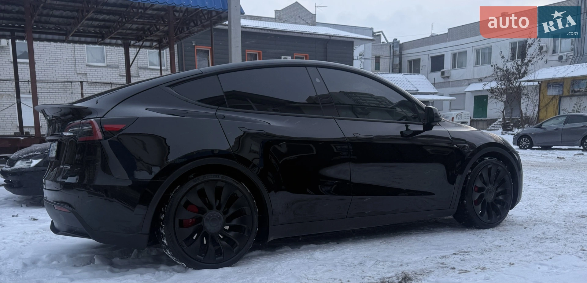 2023 Tesla Model Y - мініатюра 3