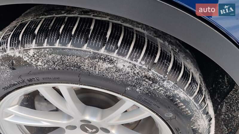 Позашляховик / Кросовер Tesla Model Y 2023 в Полтаві фото 32 Позашляховик / Кросовер Tesla Model Y 2023 в Полтаві