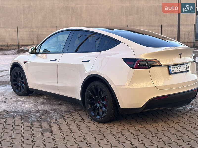 Внедорожник / Кроссовер Tesla Model Y 2021 в Ивано-Франковске