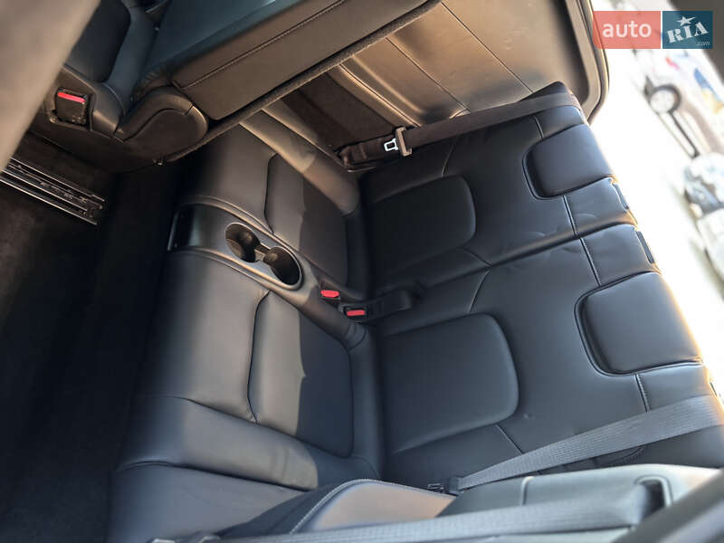 Внедорожник / Кроссовер Tesla Model Y 2021 в Ивано-Франковске