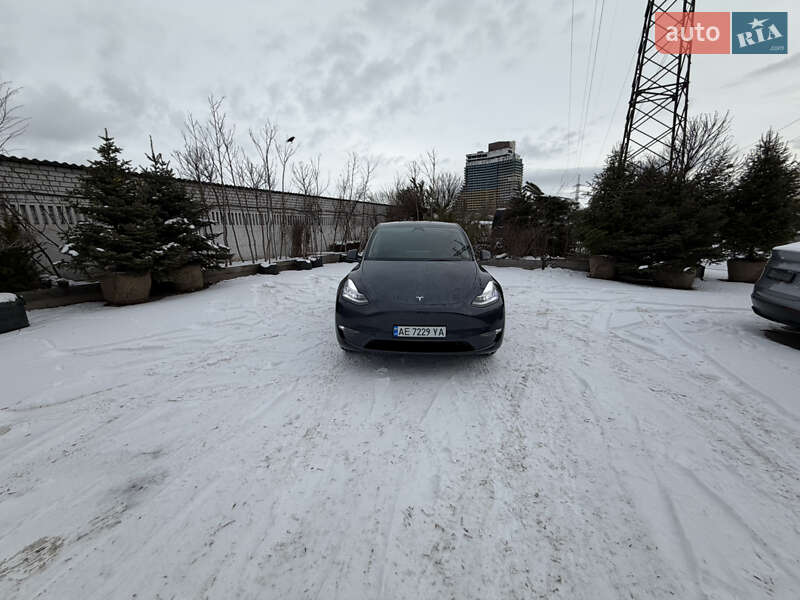 Позашляховик / Кросовер Tesla Model Y 2023 в Дніпрі